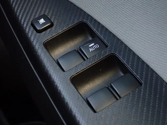 ミラージュＨＢ（ミツビシ）の車両写真