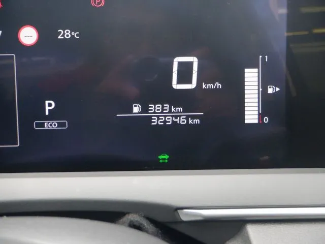 ノート（ニッサン）の車両写真