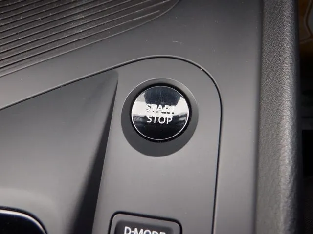 ノート（ニッサン）の車両写真