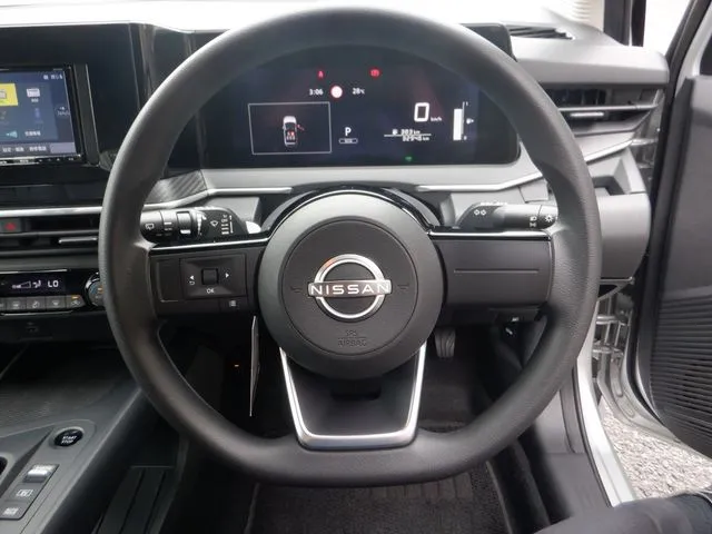 ノート（ニッサン）の車両写真
