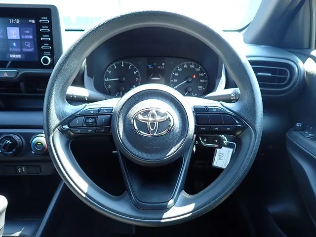 ヤリス（トヨタ）の車両写真