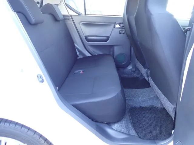 ミラ　イース（ダイハツ）の車両写真