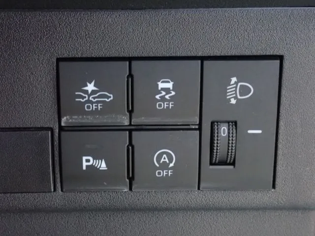ピクシス　バン（トヨタ）の車両写真