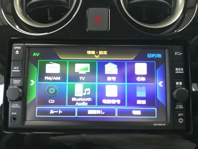 ノート 4WD(ニッサン)の車両写真