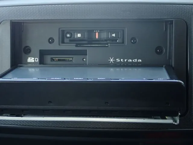 ダイハツ　ミラ　イース