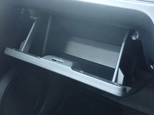ダイハツ　ミラ　イース