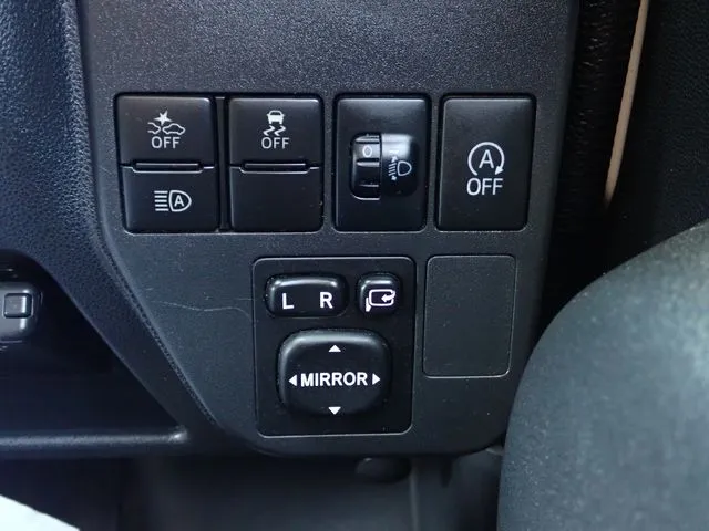 ハイゼットカーゴ 4WD(ダイハツ)の車両写真