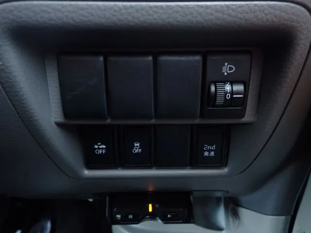 エブリイバン(スズキ)の車両写真