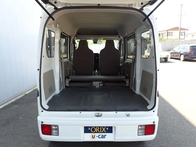エブリイバン(スズキ)の車両写真