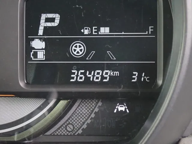 スペーシア ギア(スズキ)の車両写真
