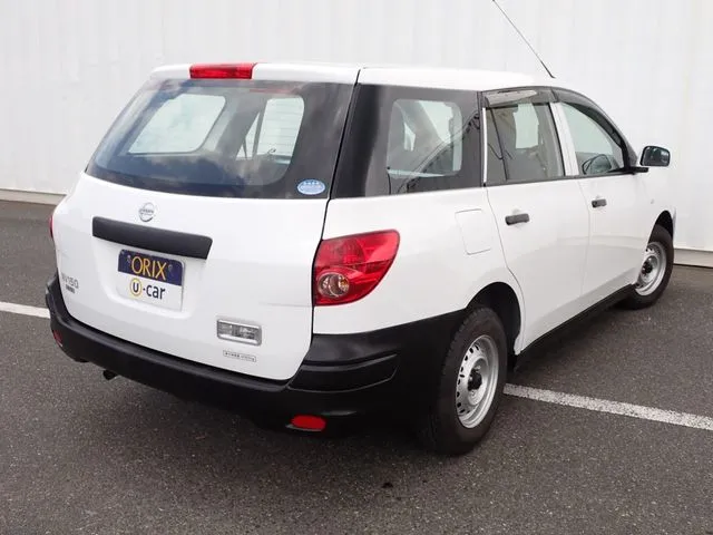 NV150 AD 2WD(ニッサン)の車両写真