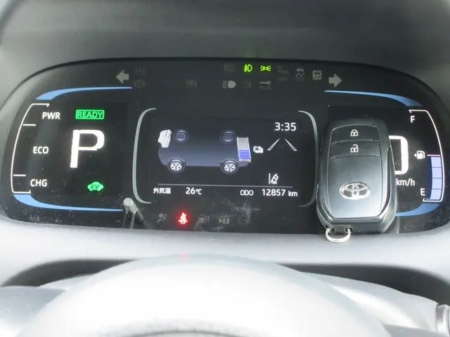 アクア(トヨタ)の車両写真