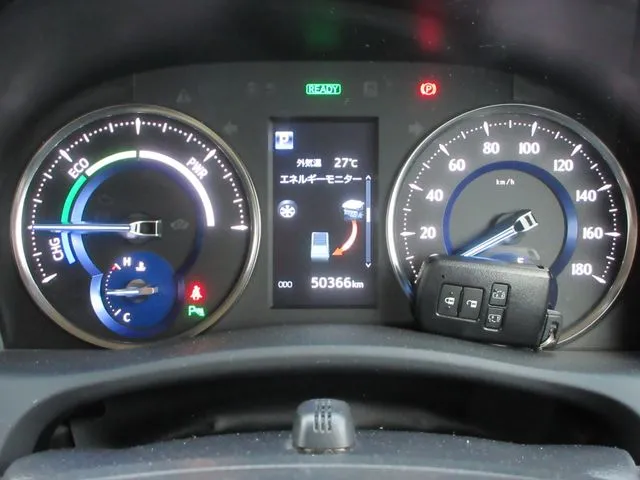 アルファード ハイブリッド 4WD(トヨタ)の車両写真