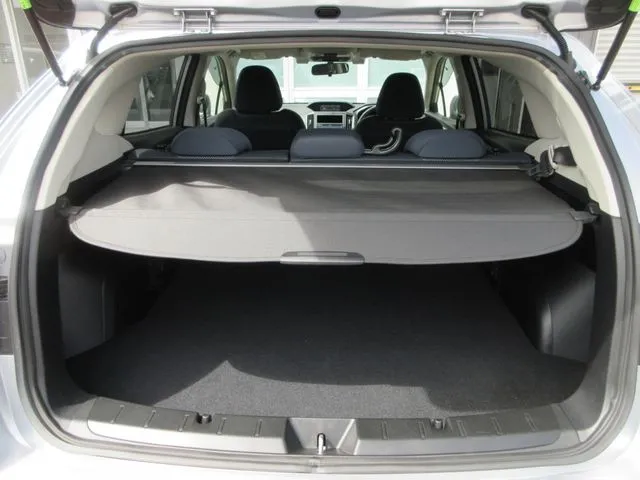 ＳＵＢＡＲＵ　ＸＶ　ハイブリッド（スバル）の車両写真