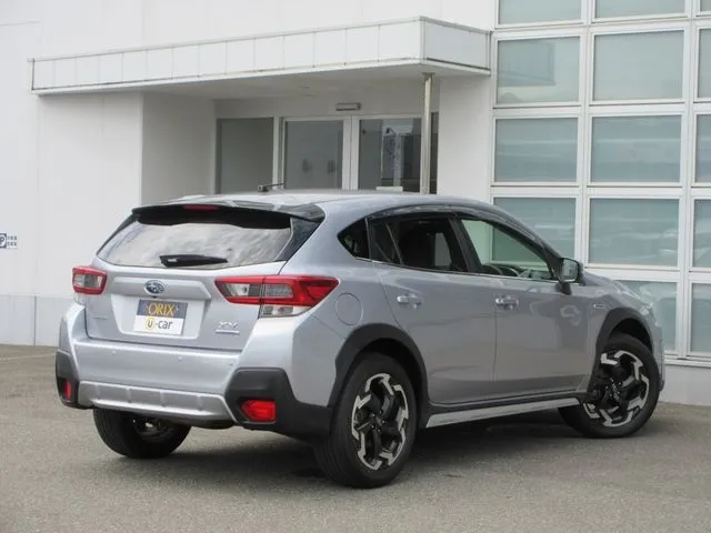 ＳＵＢＡＲＵ　ＸＶ　ハイブリッド（スバル）の車両写真