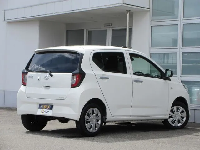 ピクシス エポック 4WD(トヨタ)の車両写真