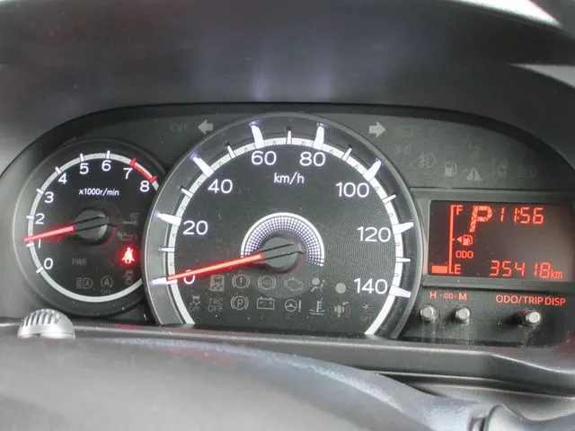 ムーヴ 4WD(ダイハツ)の車両写真