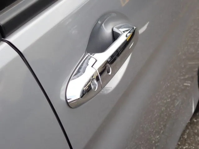 グレイス ハイブリッド(ホンダ)の車両写真