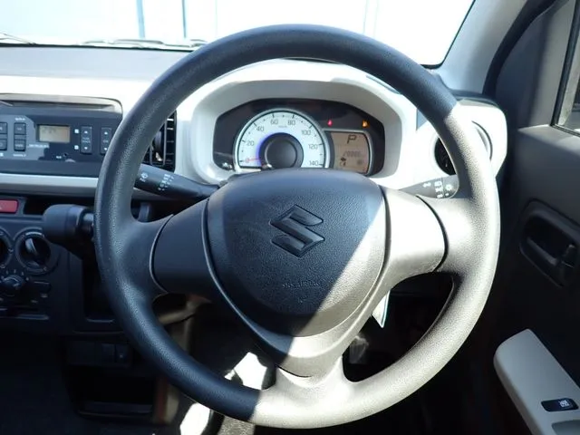アルト(スズキ)の車両写真