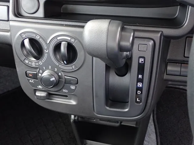 キャロル(マツダ)の車両写真