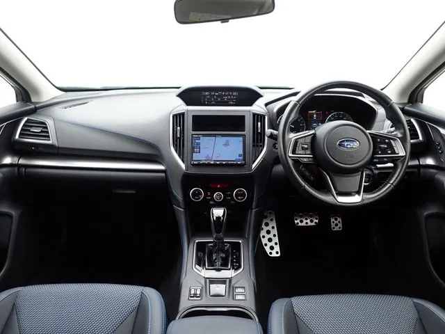 SUBARU XV ハイブリッド(スバル)の車両写真