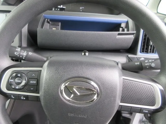 タント 4WD(ダイハツ)の車両写真