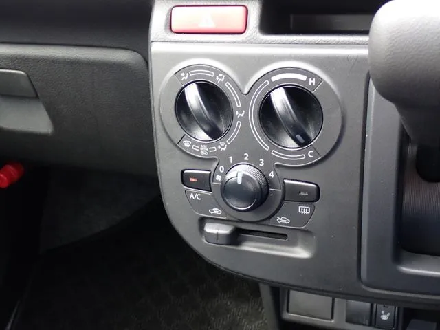 アルト(スズキ)の車両写真