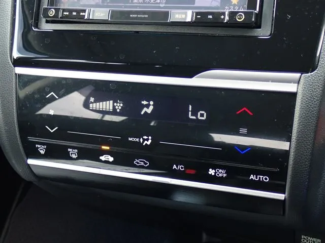 フィット(ホンダ)の車両写真