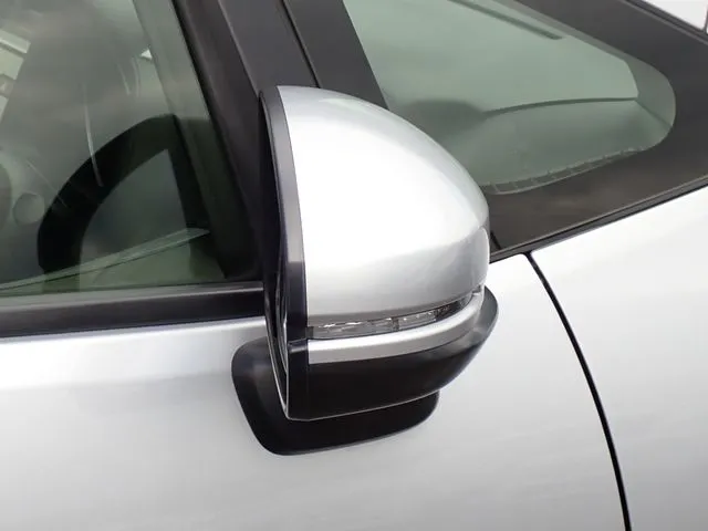 フィット(ホンダ)の車両写真