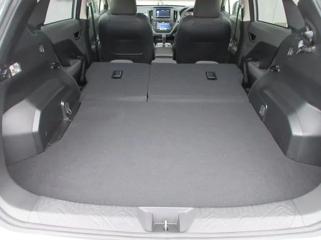 クロストレック(スバル)の車両写真