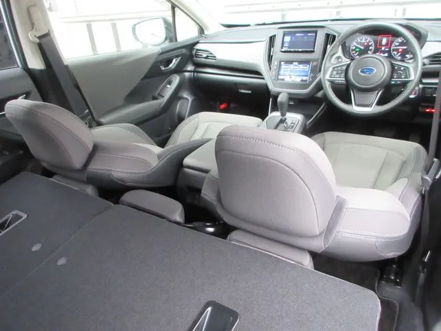クロストレック(スバル)の車両写真