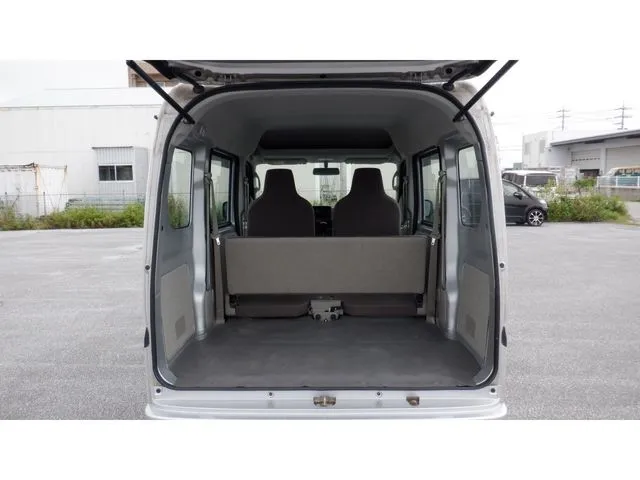 エブリイバン(スズキ)の車両写真