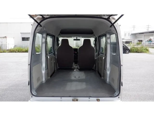 エブリイバン(スズキ)の車両写真