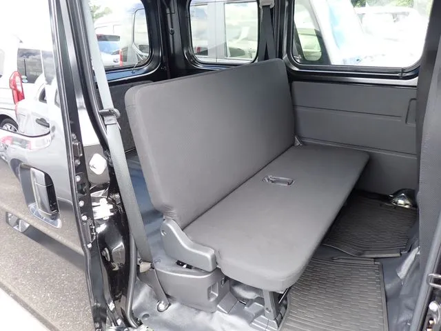 ハイゼットカーゴ(ダイハツ)の車両写真