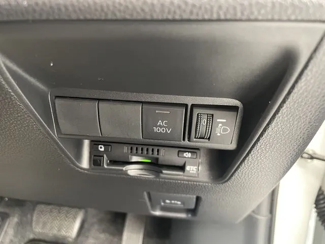 トヨタ　アクア