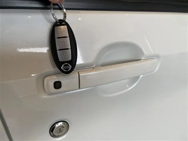 ニッサン　ルークス