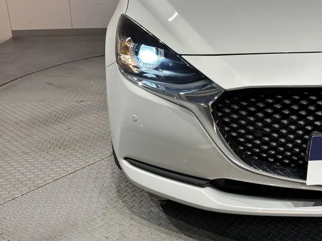MAZDA2(マツダ)の車両写真