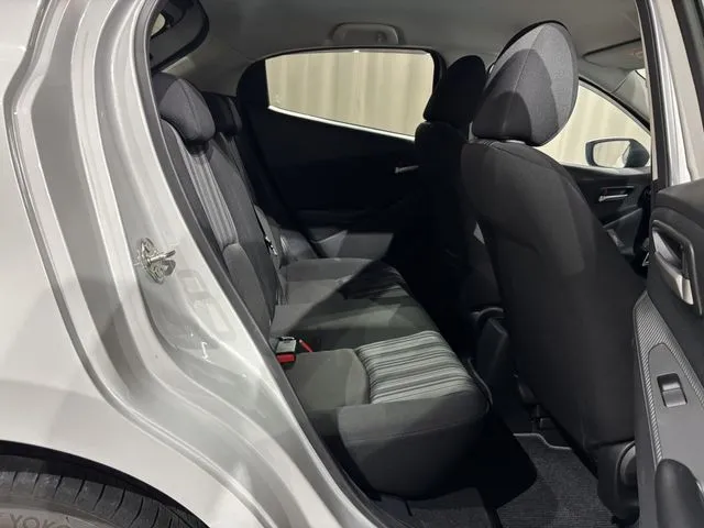 MAZDA2(マツダ)の車両写真