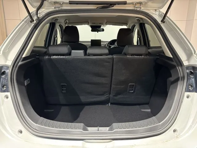 MAZDA2(マツダ)の車両写真