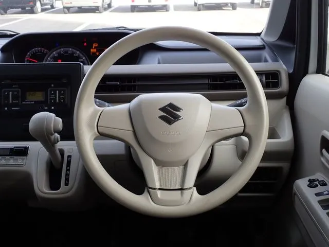 ワゴンＲ（スズキ）の車両写真