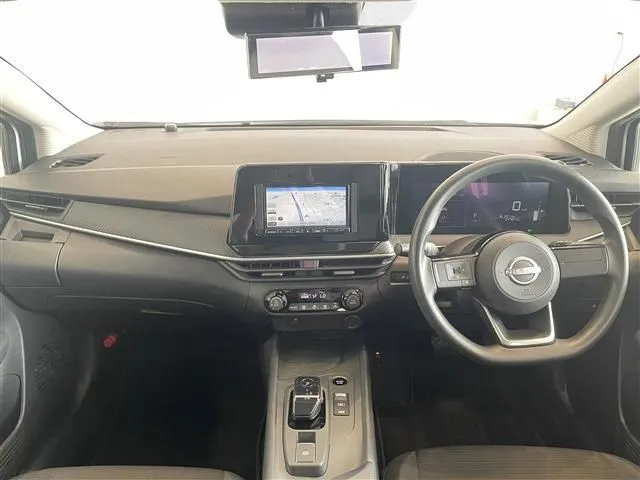 ノート(ニッサン)の車両写真