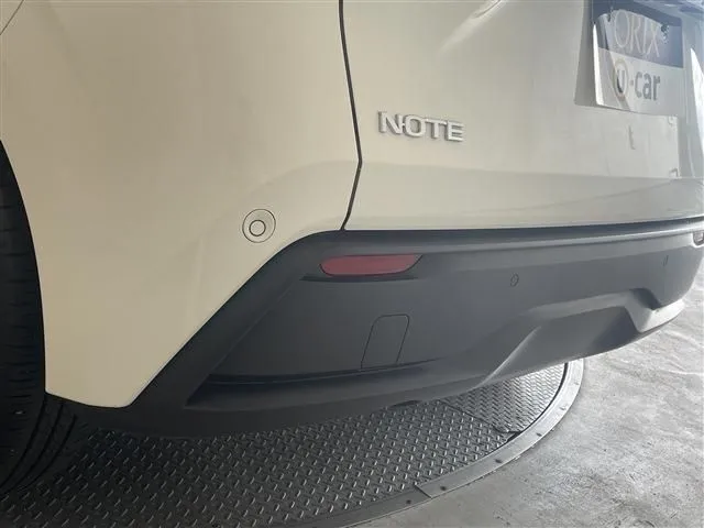 ノート(ニッサン)の車両写真