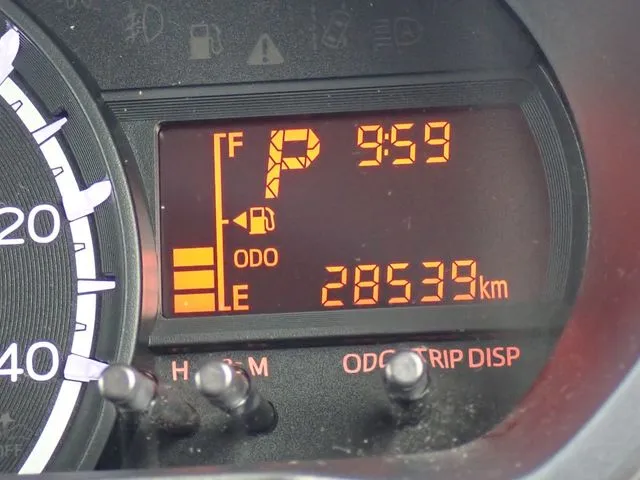 ムーヴ（ダイハツ）の車両写真
