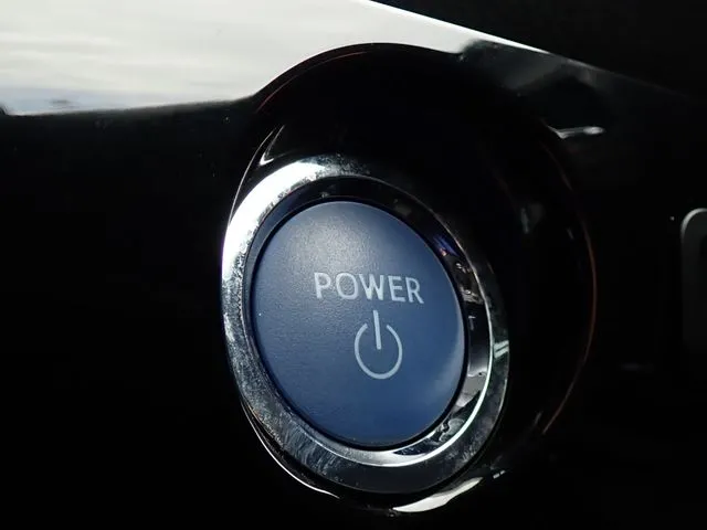 プリウス(トヨタ)の車両写真