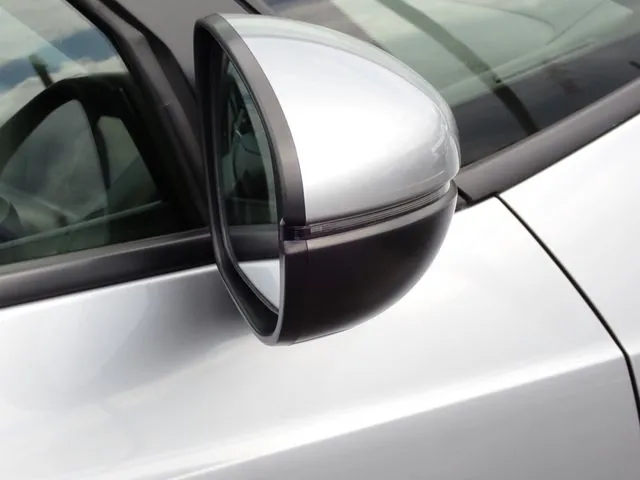 フィット e:HEV(ホンダ)の車両写真