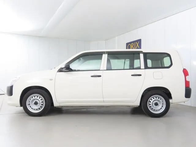 プロボックスバン　２ＷＤ（トヨタ）の車両写真