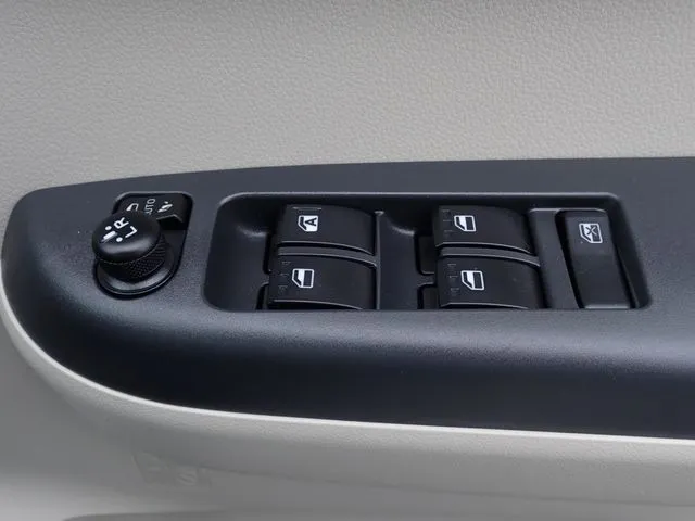 パッソ(トヨタ)の車両写真