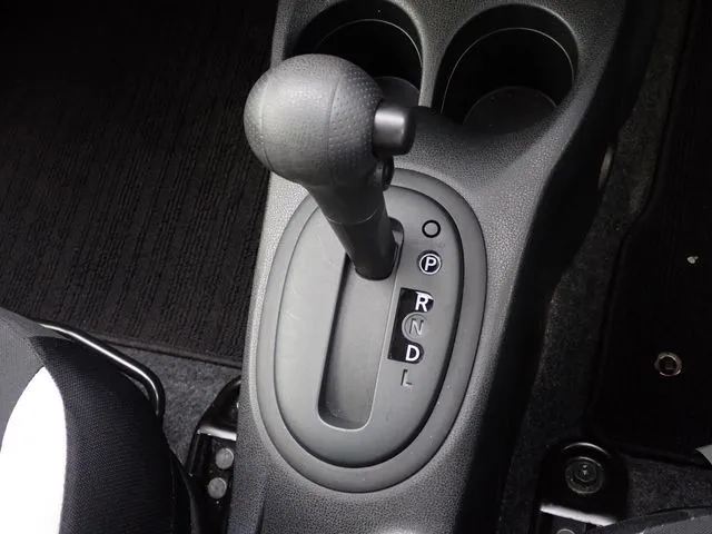 ノート(ニッサン)の車両写真