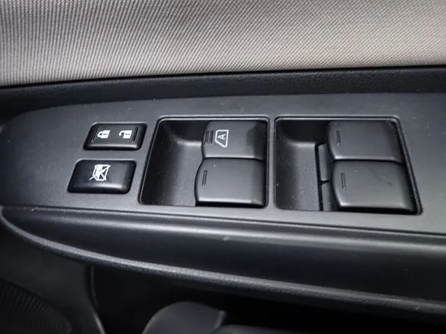 ノート(ニッサン)の車両写真