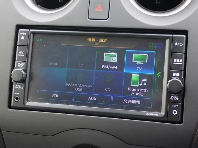 ノート(ニッサン)の車両写真
